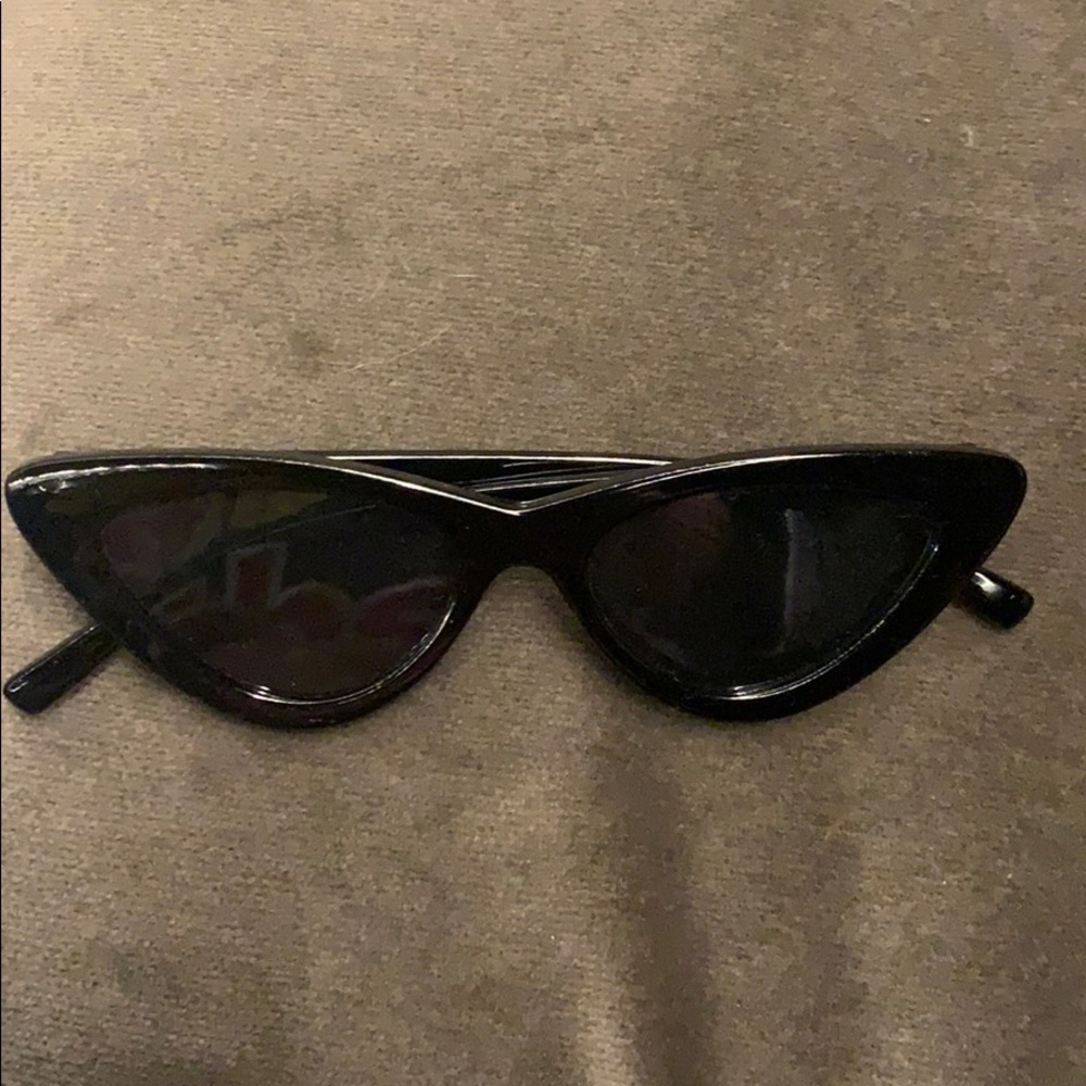 Adam Selena x le specs glasses